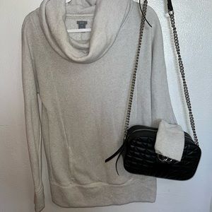AERIE silver thread relaxed turtle neck sweater/sweatshirt